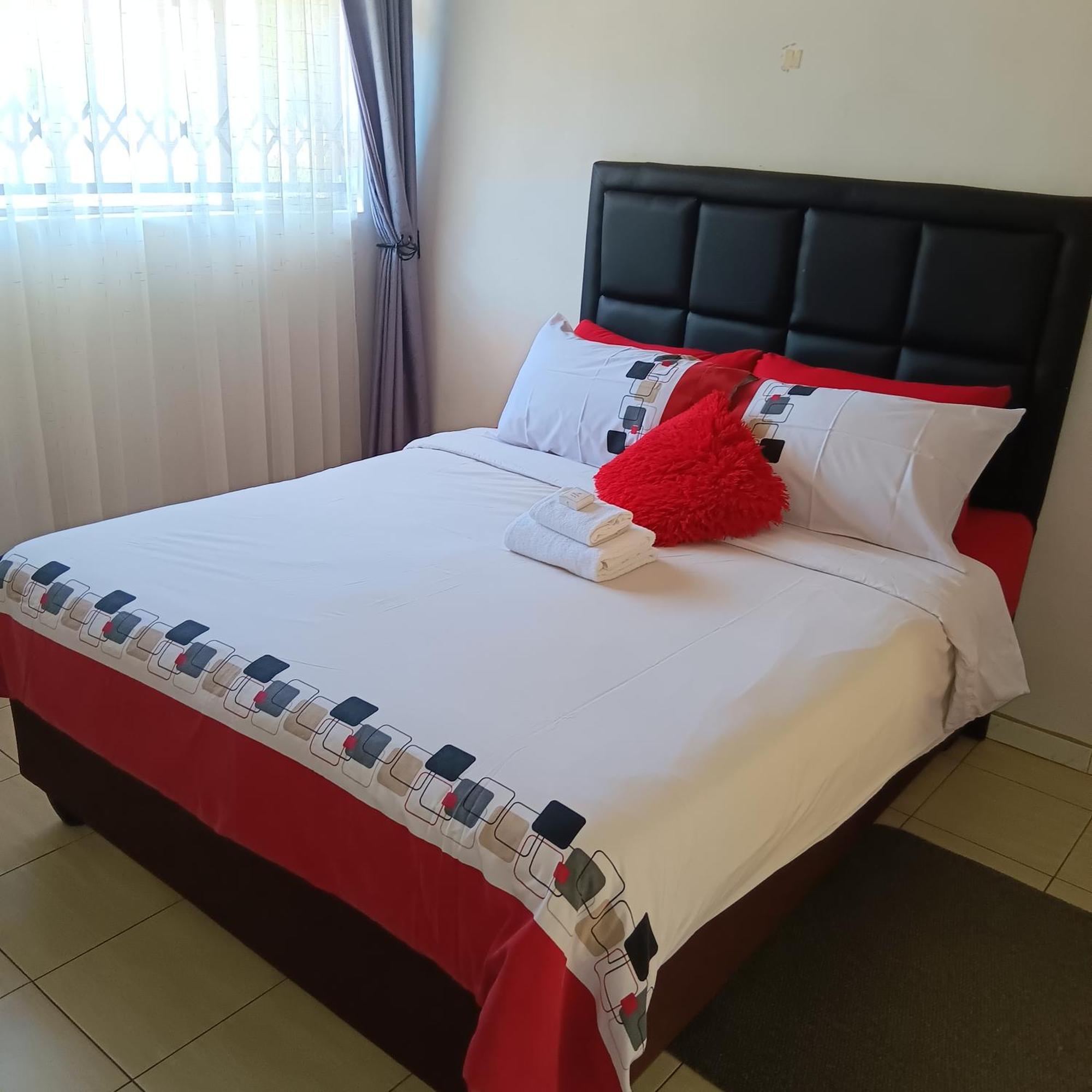 Paterrace Guest Lodge ฮาราเร ภายนอก รูปภาพ